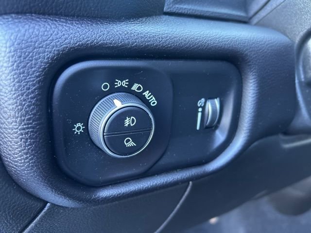 Used 2024 RAM 3500 Big Horn image 14