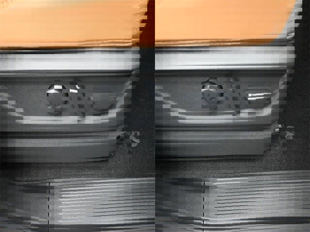 New 2026 Nissan Armada SL image 37