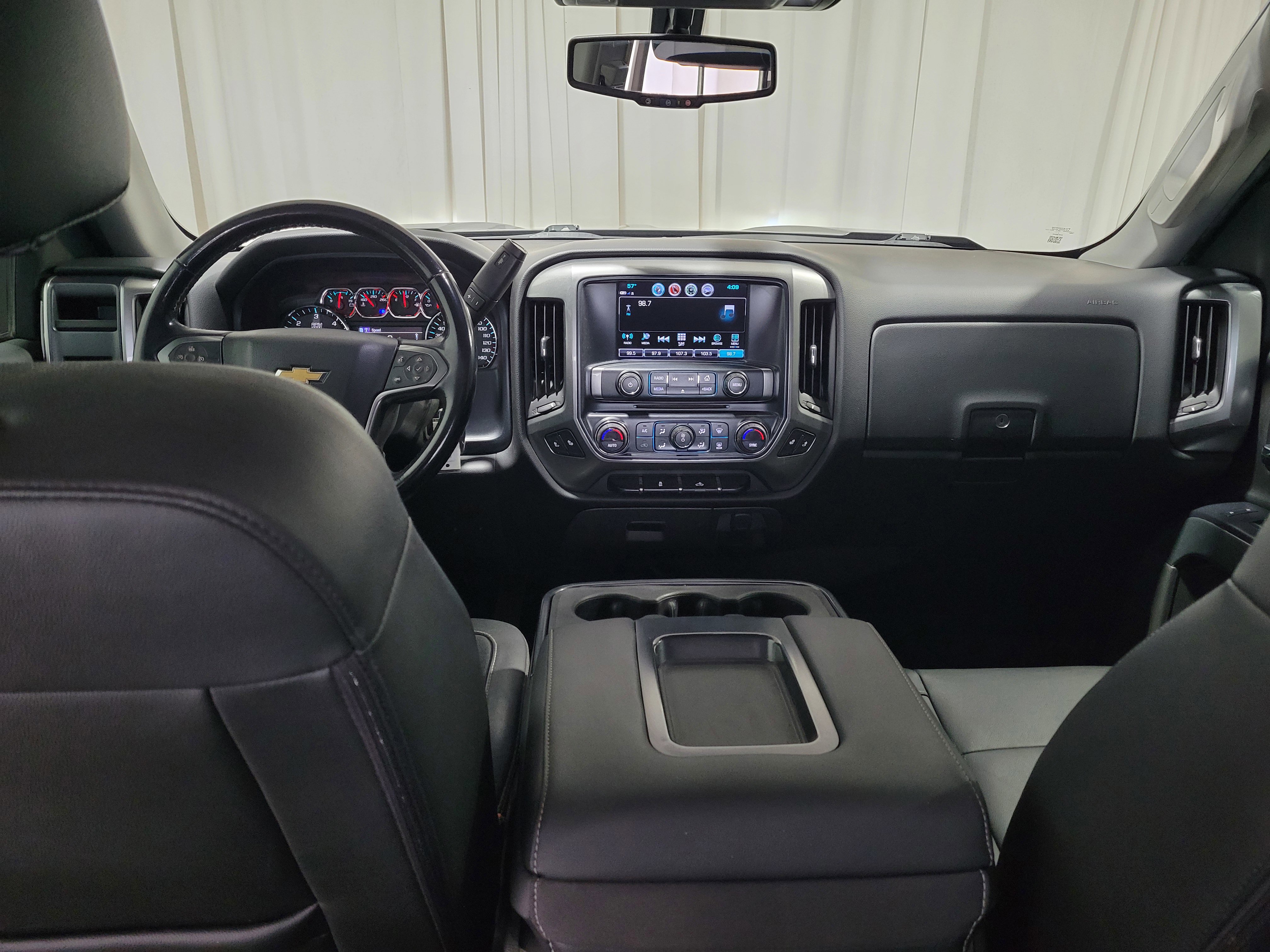 Certified 2017 Chevrolet Silverado 1500 LT w/ All Star Edition image 18