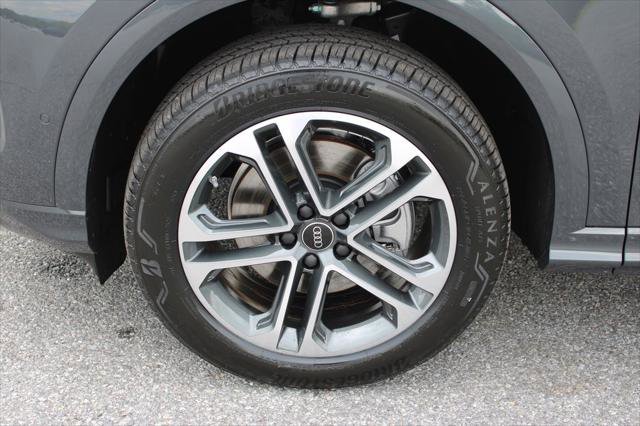Certified 2025 Audi Q5 Premium w/ Premium Plus AWD/4WD image 34