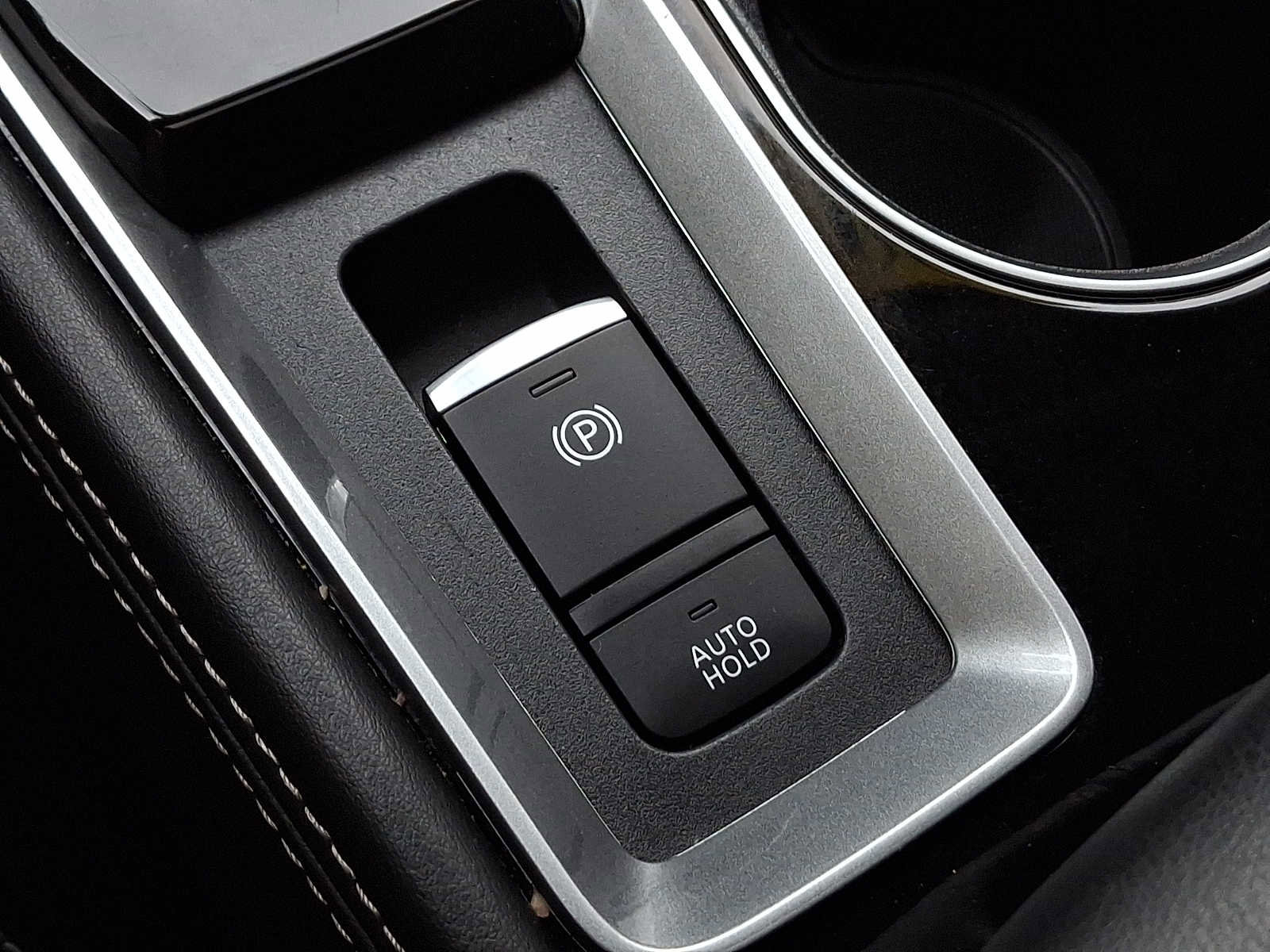 Used 2024 Nissan Altima 2.5 SL FWD image 25