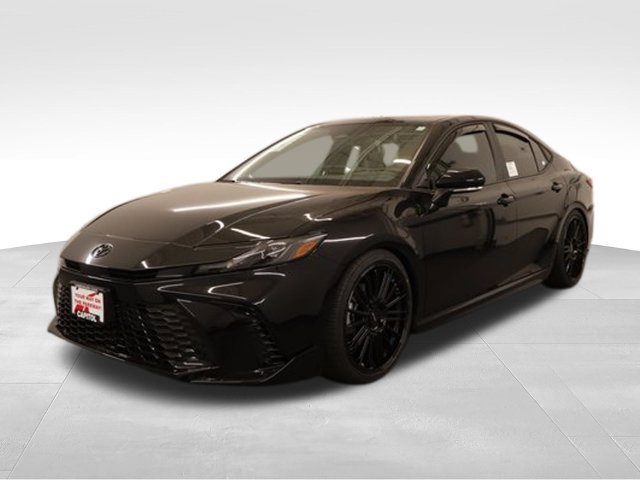 New 2026 Toyota Camry Hybrid w/ Multimedia Upgrade Package AWD/4WD image 5