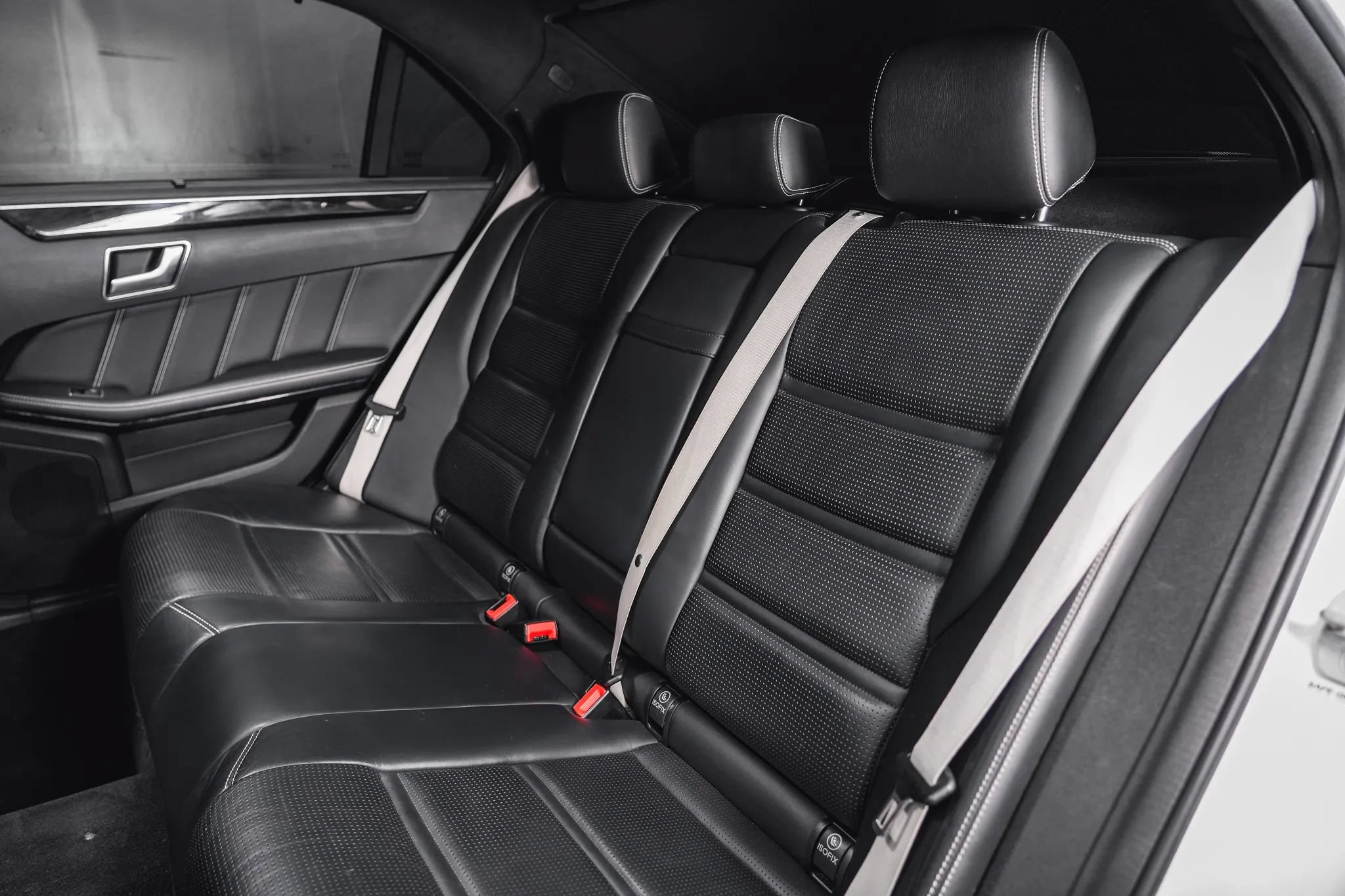 Used 2014 Mercedes-Benz E 63 AMG S-Model image 48