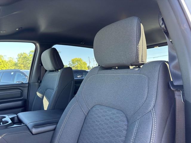 New 2026 RAM 1500 Express AWD/4WD image 11