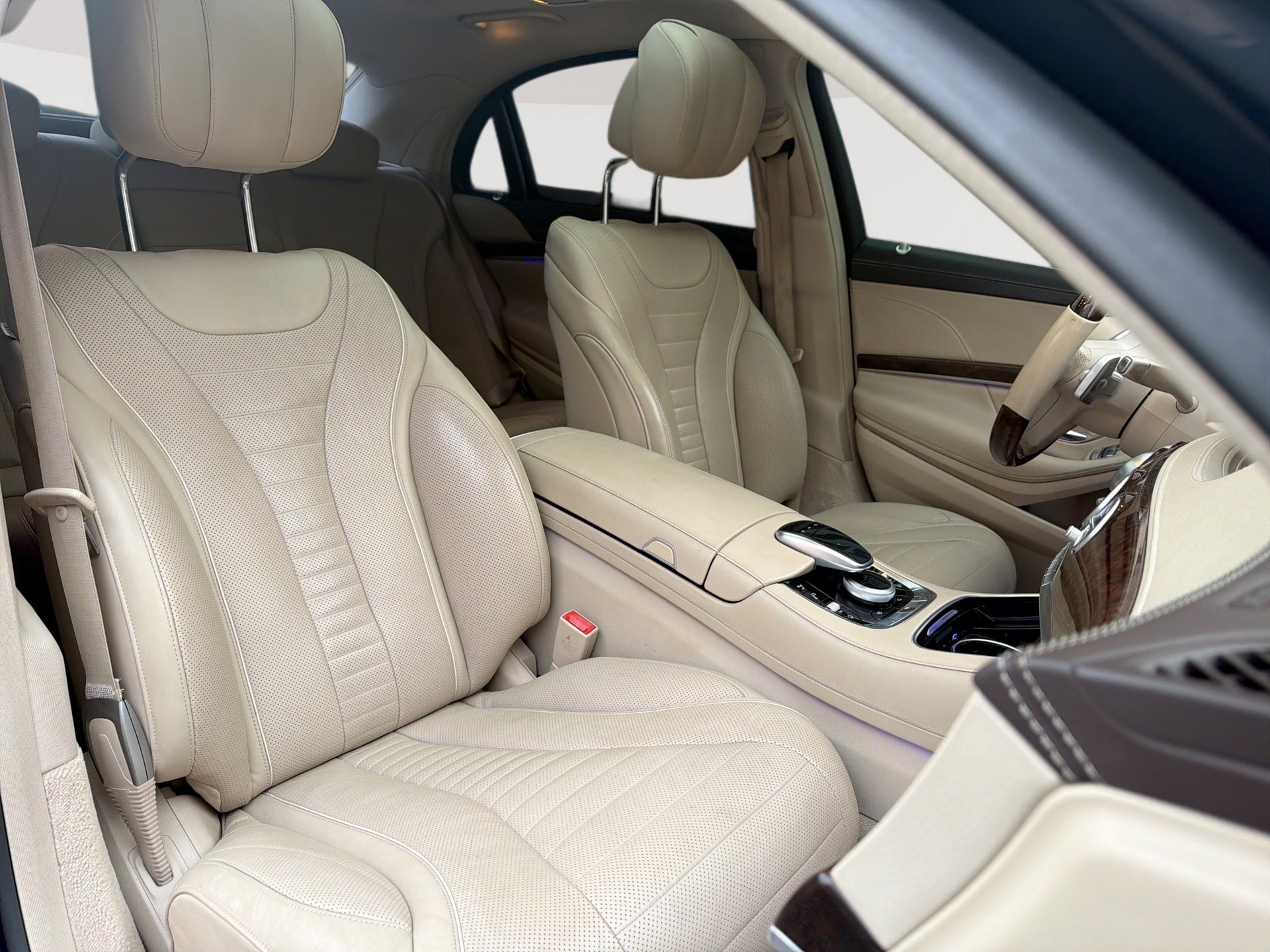 Used 2019 Mercedes-Benz S 560 Sedan image 28