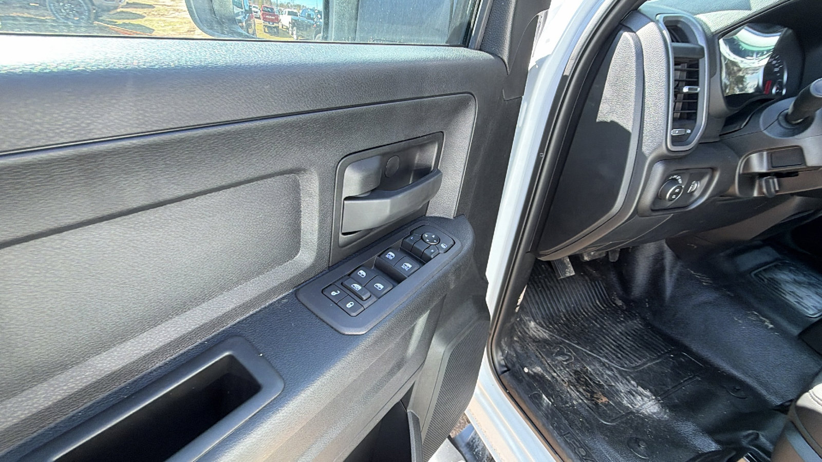 New 2026 RAM 4500 Tradesman w/ Chrome Appearance Group image 16