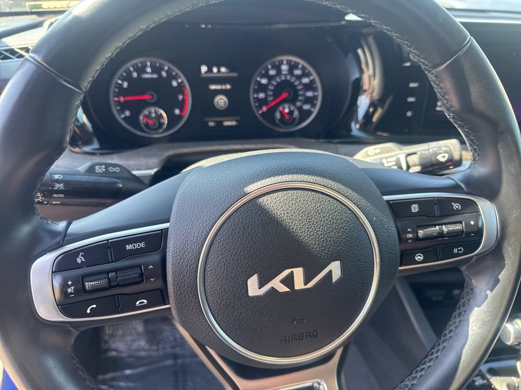 Used 2022 Kia K5 EX FWD image 10