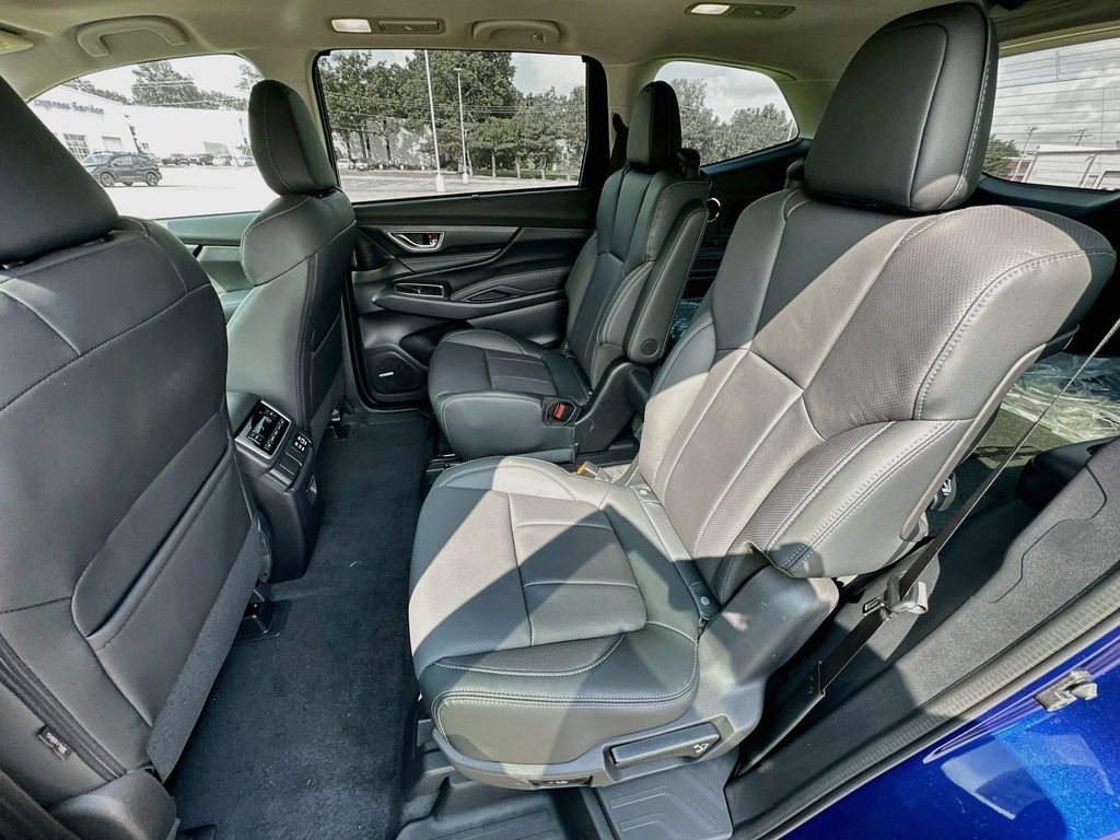 New 2026 Subaru Ascent Limited AWD/4WD image 32