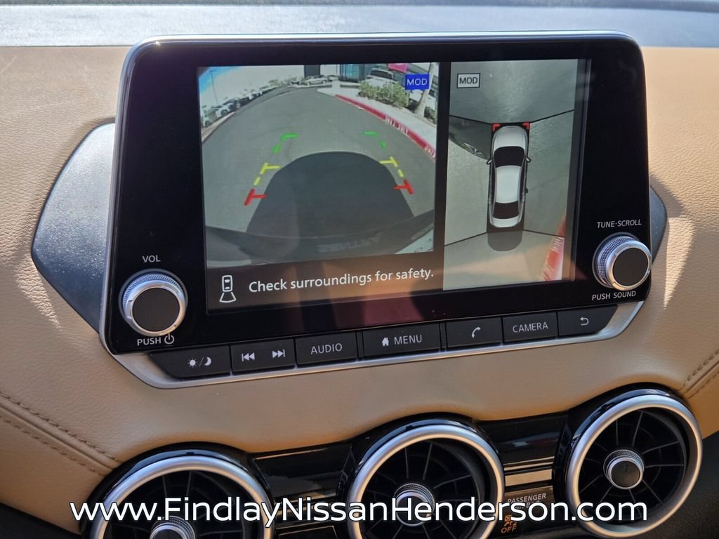 Used 2025 Nissan Sentra SV w/ SV Premium Package FWD image 27