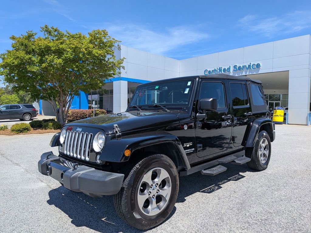 Used 2017 Jeep Wrangler Unlimited Sahara w/ Max Tow Package image 4