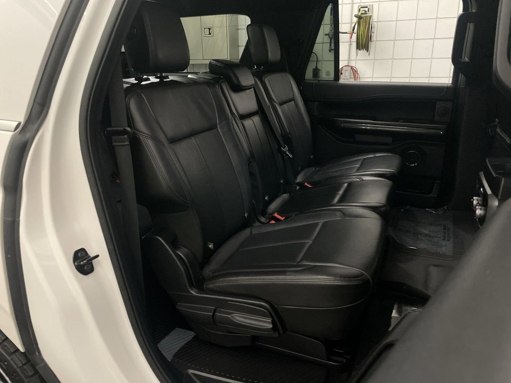 Used 2018 Ford Expedition Max XLT w/ Equipment Group 201A image 19