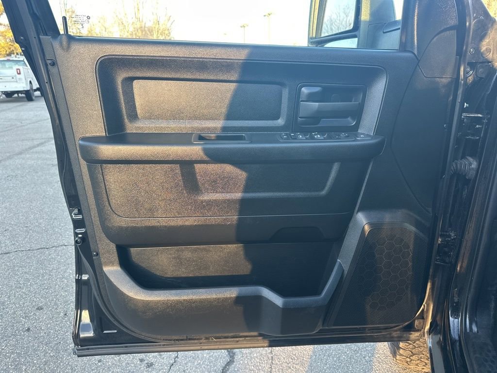 Used 2024 RAM 2500 Tradesman AWD/4WD image 17