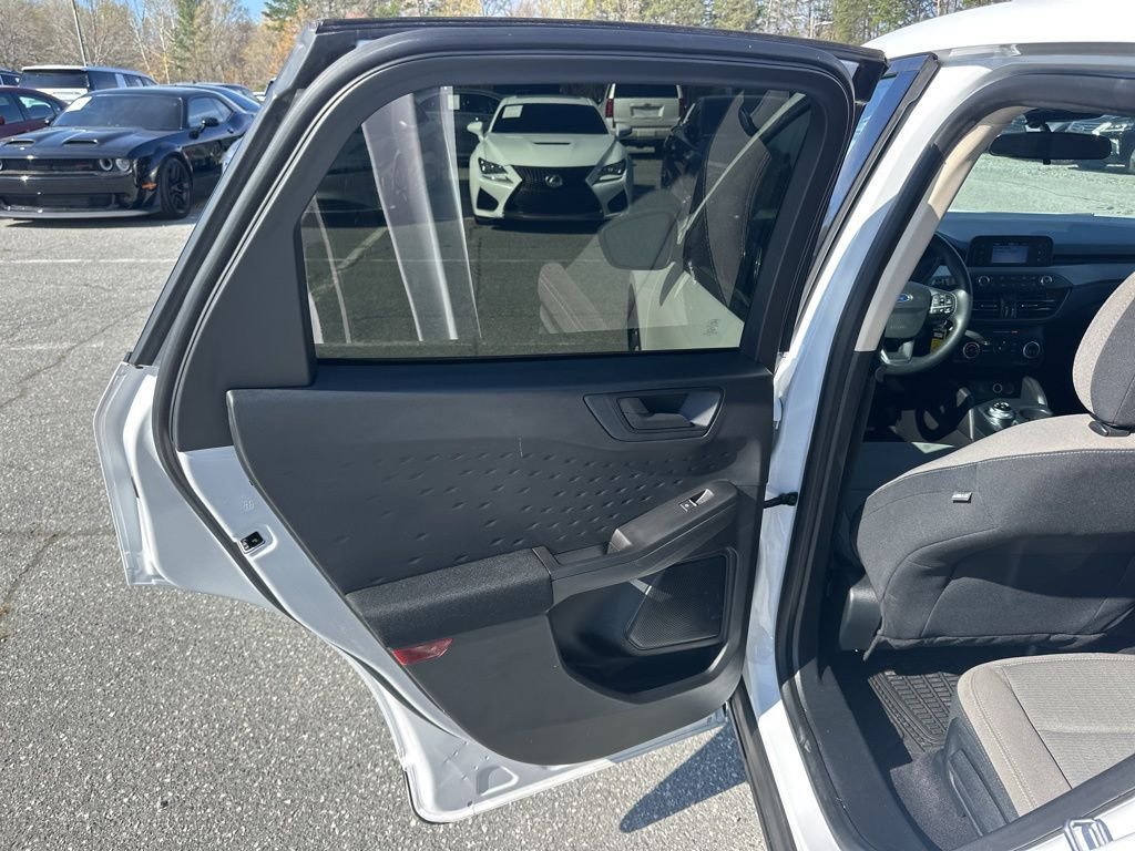 Used 2020 Ford Escape S image 24