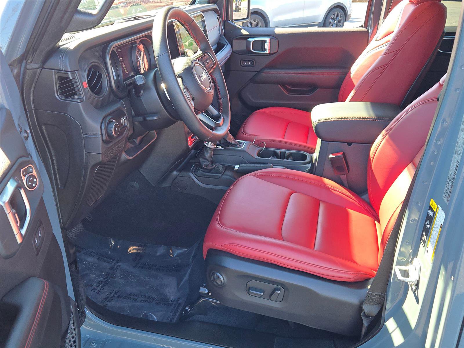 Used 2024 Jeep Wrangler Unlimited Rubicon 392 image 26