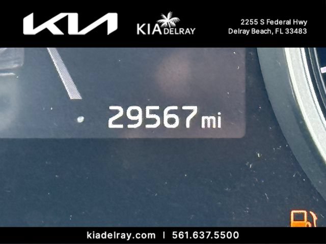 Certified 2024 Kia Carnival EX FWD image 33