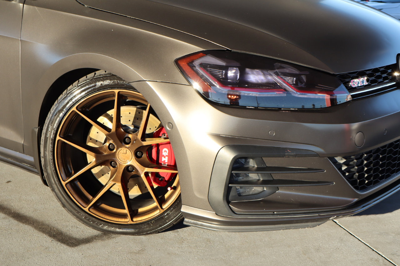 Used 2021 Volkswagen GTI Autobahn image 4