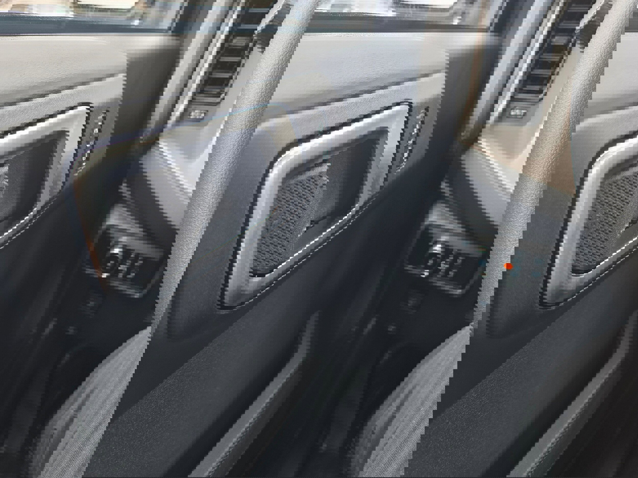 New 2025 Ford Bronco Outer Banks w/ Sasquatch Package image 26