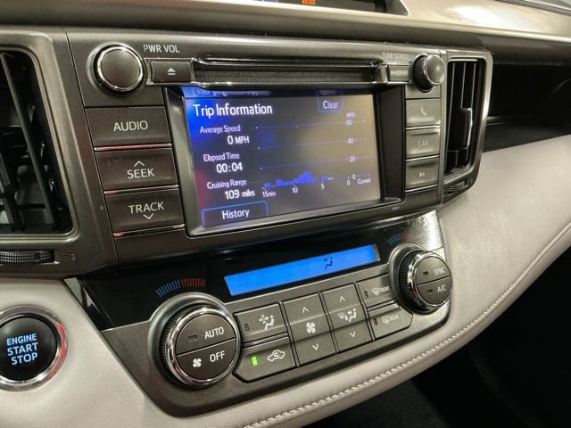 Used 2013 Toyota RAV4 Limited AWD/4WD image 24