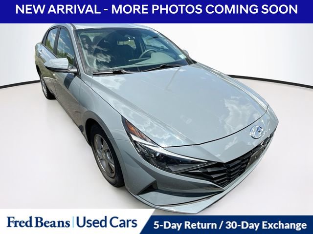 Used 2021 Hyundai Elantra SE FWD image 6