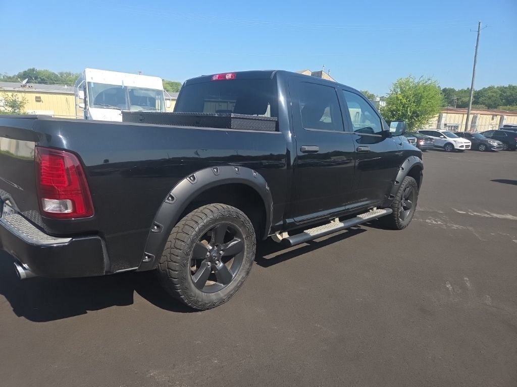 Used 2014 RAM 1500 Express w/ Black Ram 1500 Express Group RWD image 10