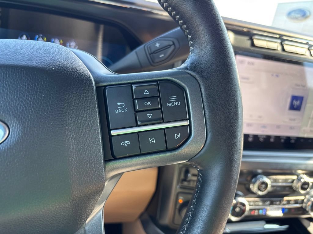 Used 2024 Ford F450 Lariat w/ Lariat Ultimate Package AWD/4WD image 38