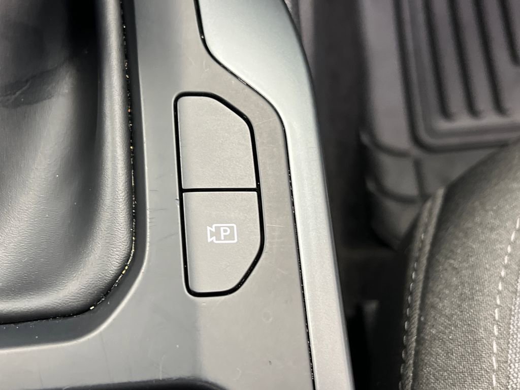 Used 2025 Kia K4 FWD image 45