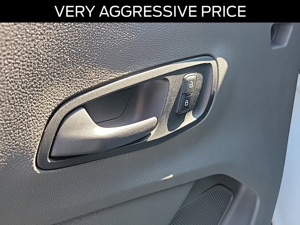 Certified 2021 Ford Transit 250 Low Roof w/ Exterior Upgrade Package RWD image 20