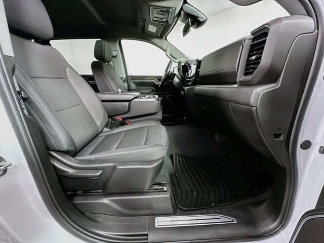 Used 2024 Chevrolet Silverado 1500 LT AWD/4WD image 24