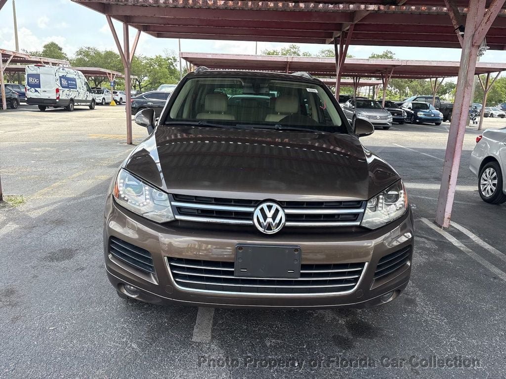 Used 2012 Volkswagen Touareg VR6 AWD/4WD image 5