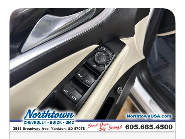 Used 2023 Buick Enclave Essence w/ Experience Buick Package image 11