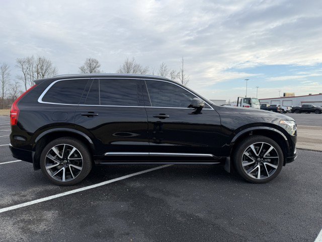 Used 2024 Volvo XC90 B5 Plus w/ Protection Package Premier image 5