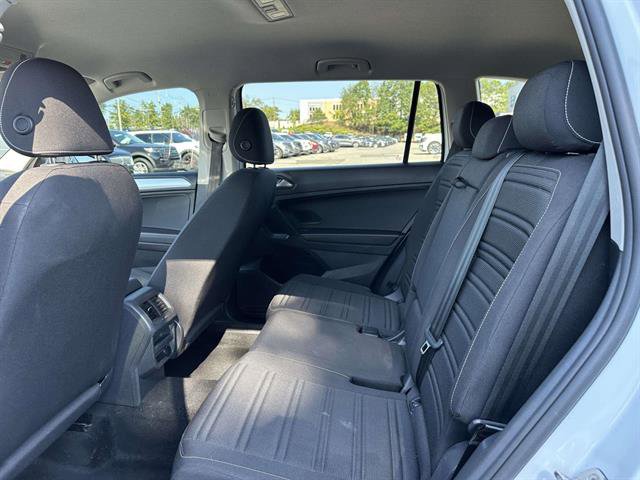 Used 2022 Volkswagen Tiguan S image 10