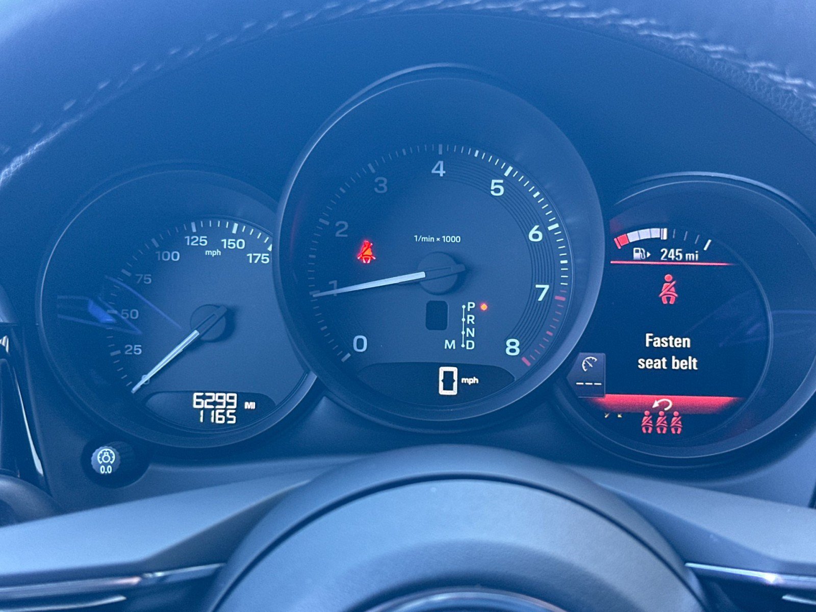 Certified 2026 Porsche Macan AWD/4WD image 23