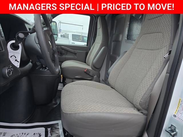 New 2025 Chevrolet Express 3500 w/ Power Convenience Package RWD image 20