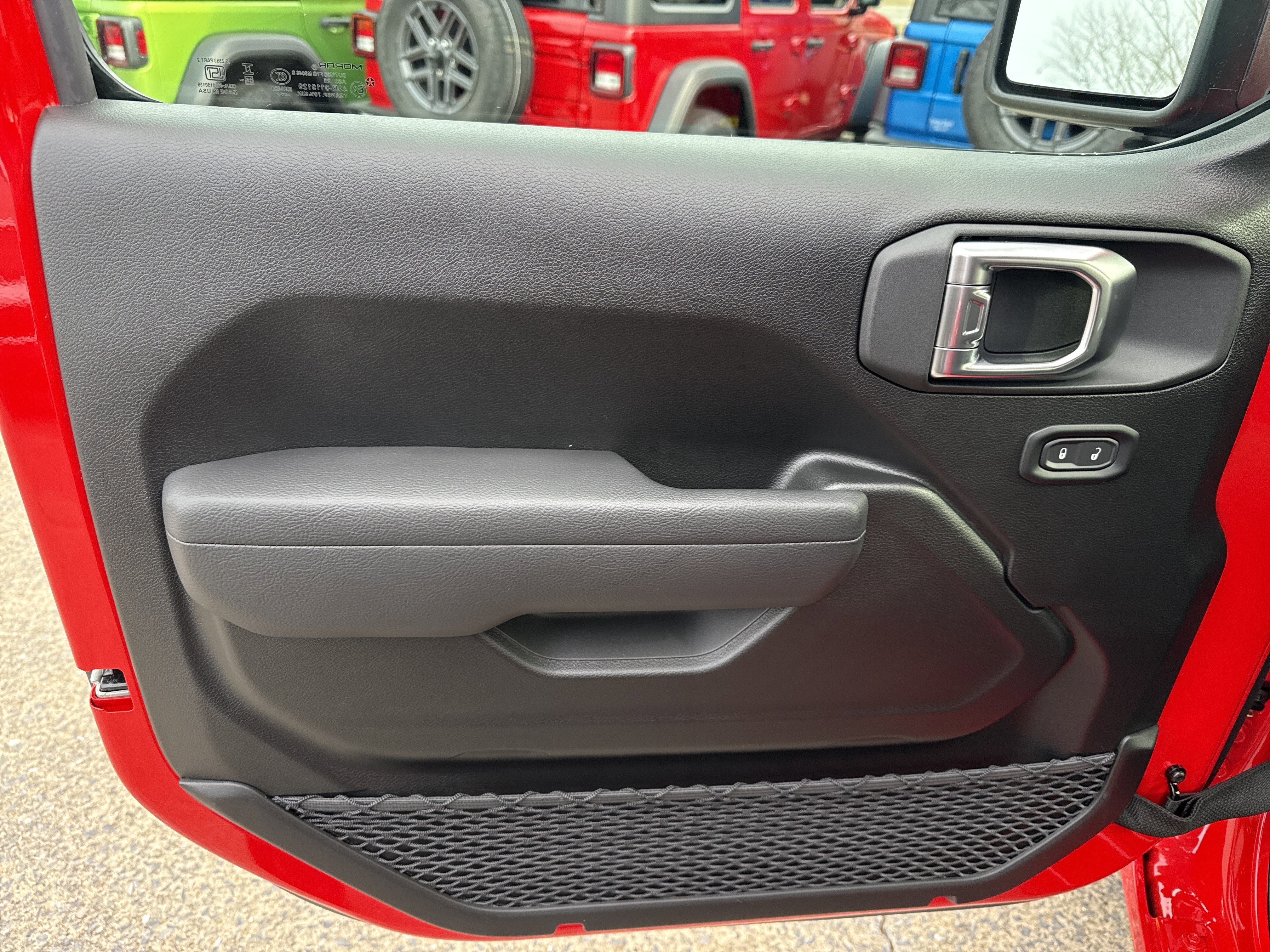 New 2026 Jeep Wrangler Sport AWD/4WD image 10