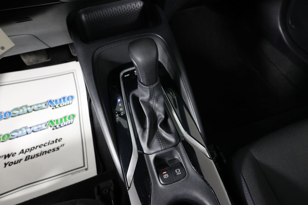 Used 2020 Toyota Corolla SE w/ Carpet Mat Package (TMS) image 36