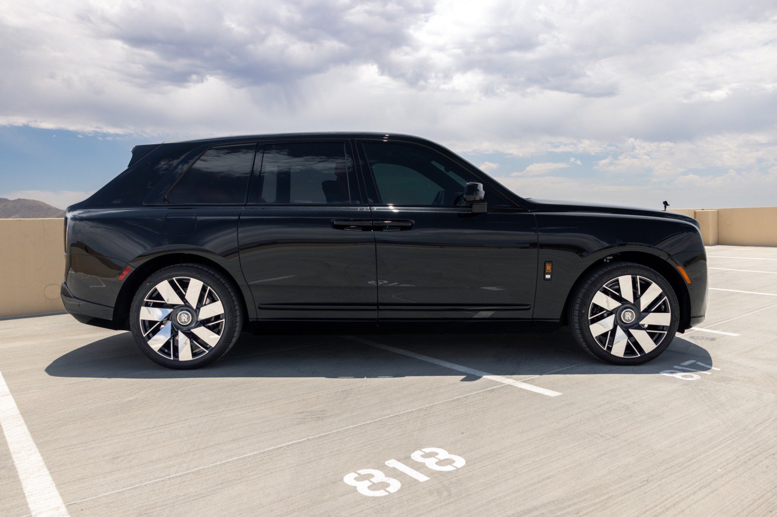 Used 2026 Rolls-Royce Cullinan AWD/4WD image 6