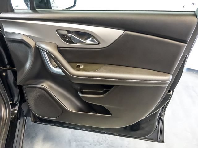 Certified 2024 Chevrolet Blazer LT w/ Convenience Package FWD image 29