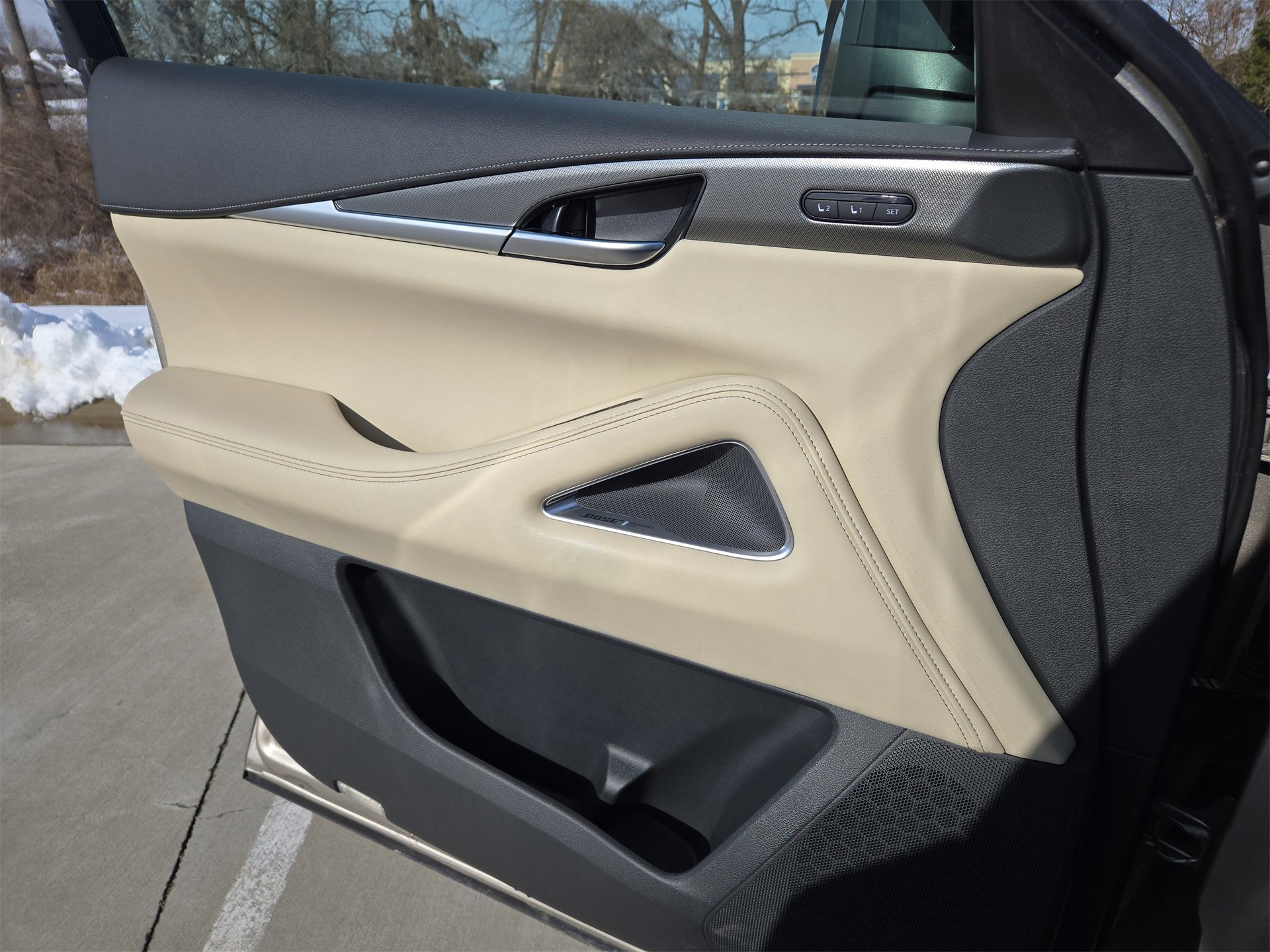 Used 2024 INFINITI QX60 Luxe w/ Vision Package image 11