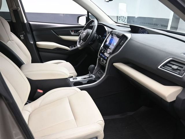 Used 2019 Subaru Ascent Limited image 28