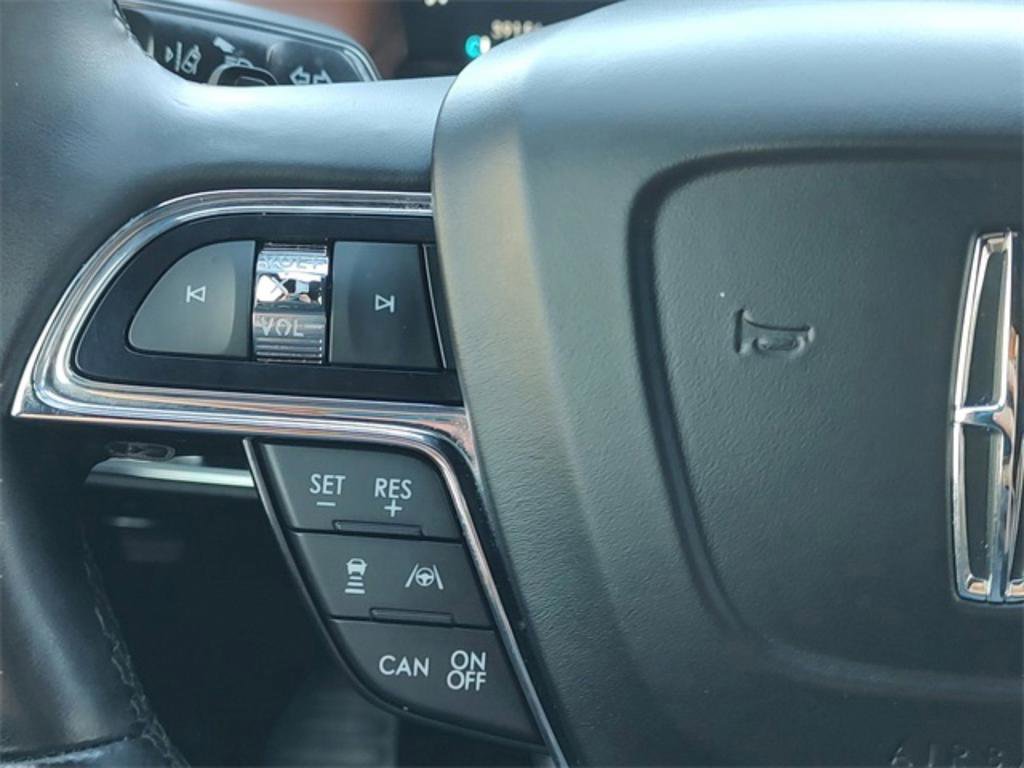 Used 2021 Lincoln Nautilus Reserve AWD/4WD image 26