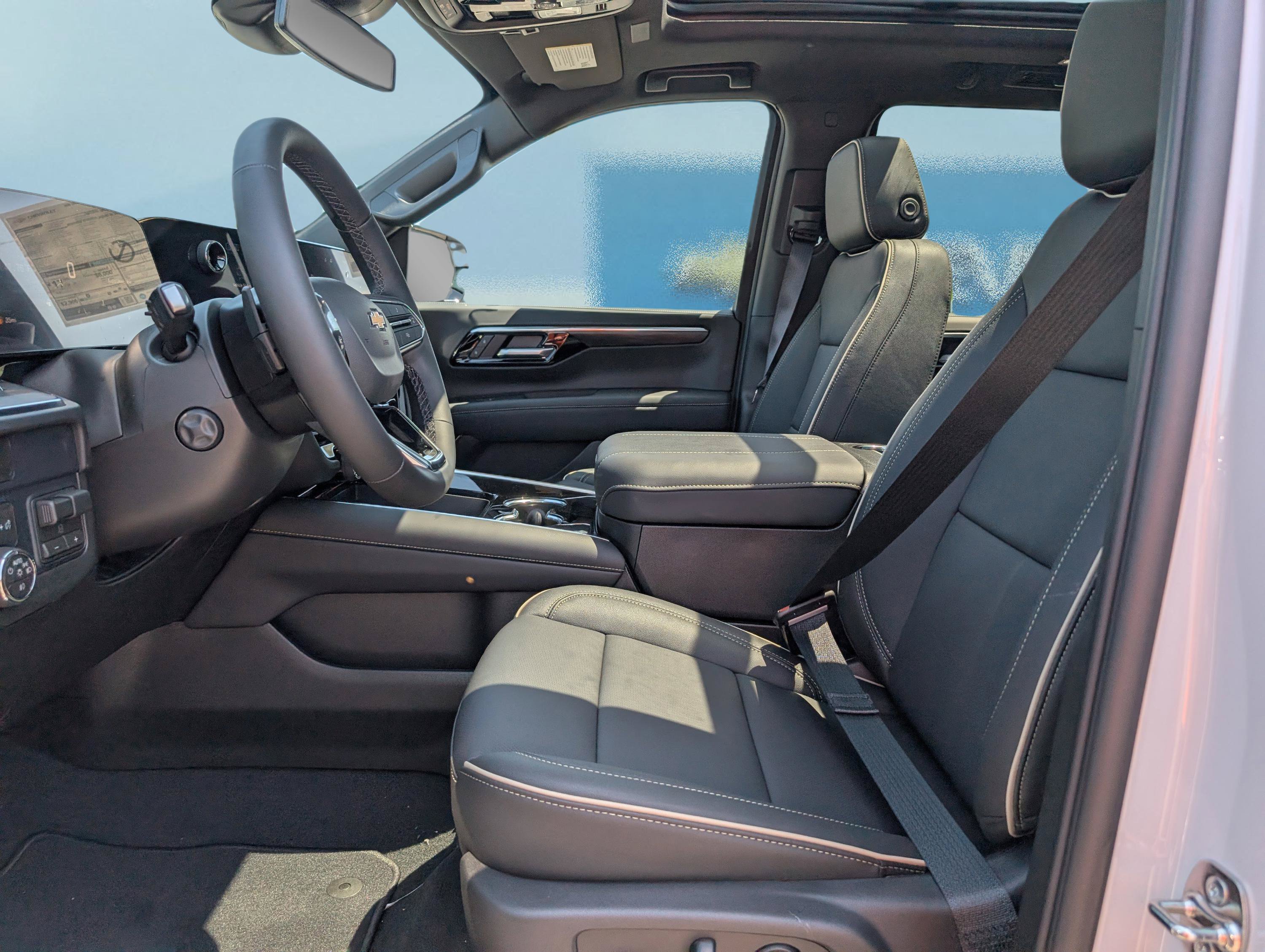 New 2026 Chevrolet Tahoe Premier w/ Sun And Tow Package RWD image 18
