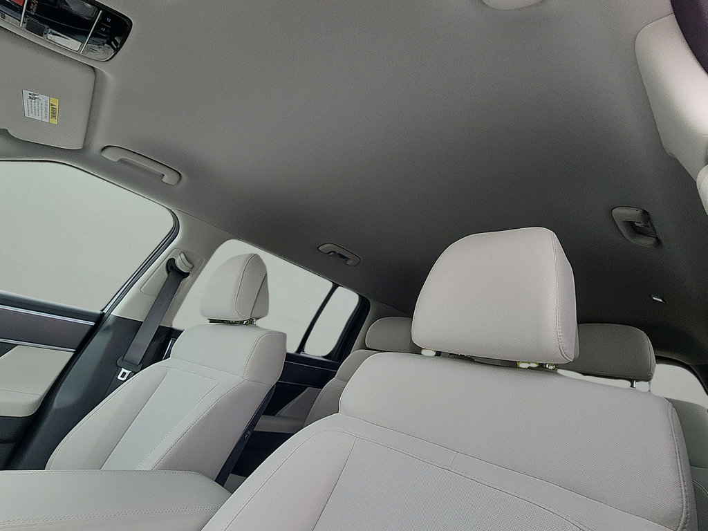 New 2026 Hyundai Santa Fe SE AWD/4WD image 18