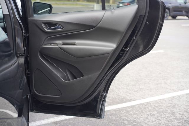 Used 2023 Chevrolet Equinox LT image 23