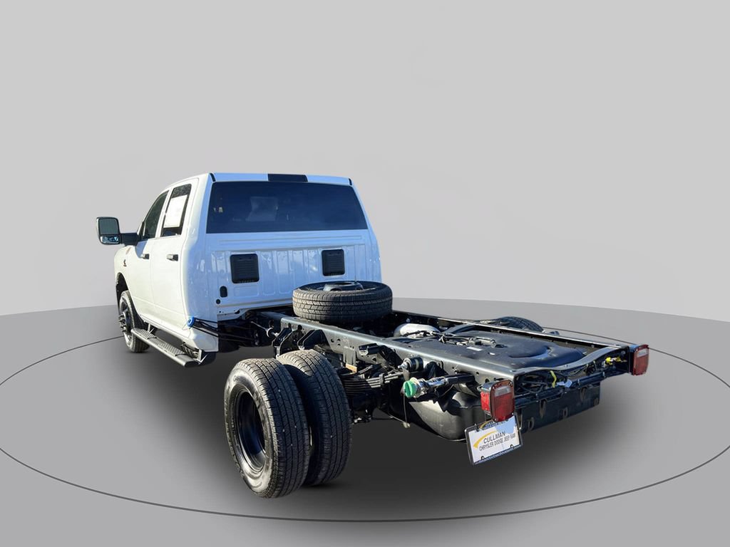 New 2026 RAM 3500 Tradesman AWD/4WD image 5