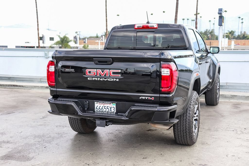 Used 2023 GMC Canyon AT4 AWD/4WD image 9