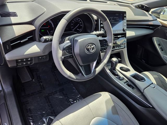 Used 2019 Toyota Avalon Limited w/ Advanced Safety Package FWD image 13