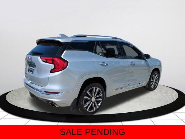 Used 2019 GMC Terrain Denali w/ Advanced Safety Package image 3