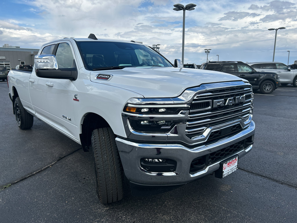 New 2026 RAM 2500 Laramie AWD/4WD image 3