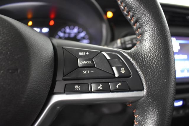 Used 2021 Nissan Kicks SR w/ SR Premium Package FWD image 17